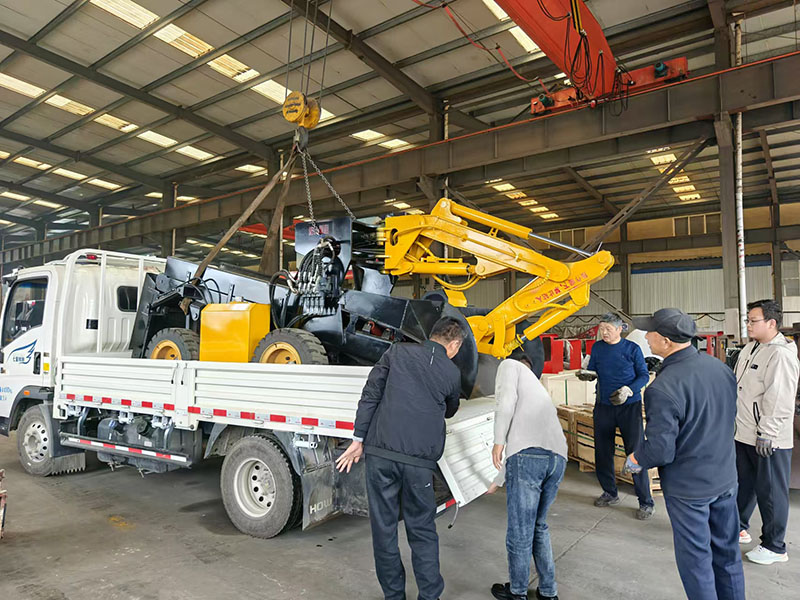 矿用挖掘式装载机（扒渣机）